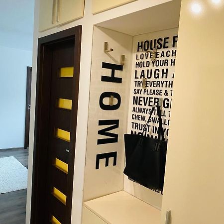 City Center Apartment Τιμισοάρα Εξωτερικό φωτογραφία